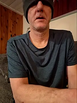 Snapshot of Wanking_Wiggiler chatting on January 27, 2025, 5:48 pm Wanking Wiggiler online show from January 27, 2025, 5:48 pm