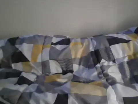 5ar5rooooov online show from February 17, 2025, 9:41 pm