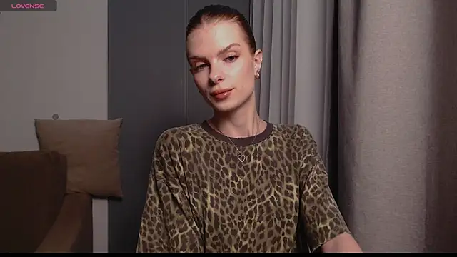 ly lydia online show from January 24, 2025, 3:54 am