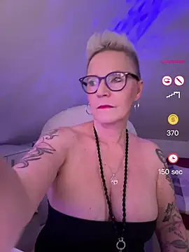 Snapshot of German_Milf chatting on June 11, 2026, 1:20 pm German Milf online show from June 11, 2026, 1:20 pm