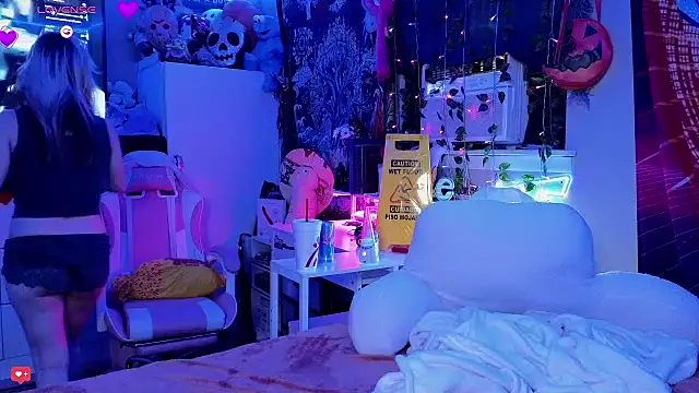 Cutiepiespanks online show from March 10, 2025, 3:52 pm