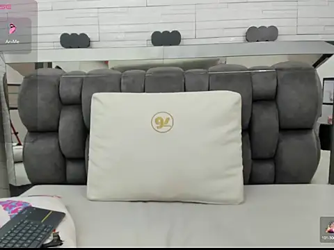 Snapshot of allice_green chatting on June 27, 2026, 1:43 am allice green online show from June 27, 2026, 1:43 am