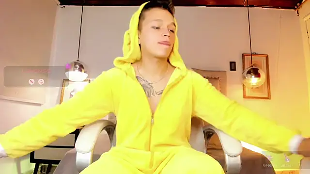 Snapshot of Tim_wolf chatting on November 21, 2025, 9:24 pm Tim wolf online show from November 21, 2025, 9:24 pm