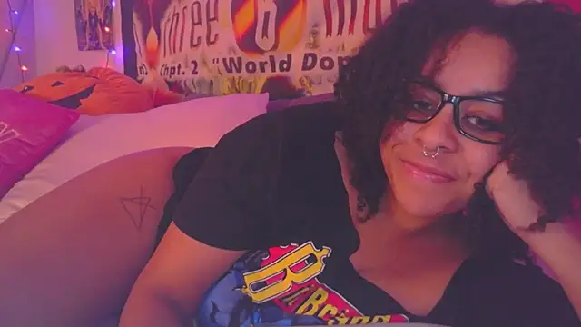 Snapshot of N1NT3NDH03 chatting on January 28, 2025, 6:16 am N1NT3NDH03 online show from January 28, 2025, 6:16 am