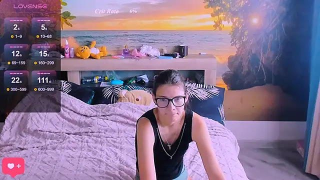 MollyLollipop online show from June 26, 2026, 3:44 am