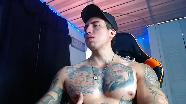 Adam Hudsond online show from November 10, 2025, 1:54 pm