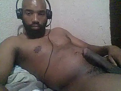 KAYBEEDEFREAK online show from January 9, 2025, 8:44 pm