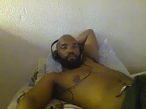 KAYBEEDEFREAK online show from February 5, 2025, 11:34 am
