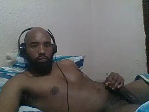 KAYBEEDEFREAK online show from February 15, 2025, 9:26 pm