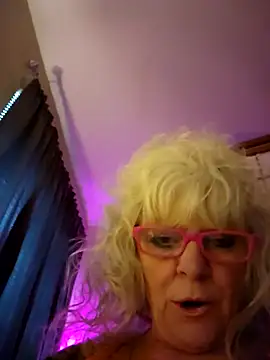 Snapshot of IMS_BHAVEN chatting on December 18, 2025, 7:20 pm IMS BHAVEN online show from December 18, 2025, 7:20 pm