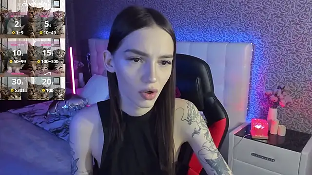 Snapshot of SophieCatty chatting on February 28, 2025, 8:31 am SophieCatty online show from February 28, 2025, 8:31 am