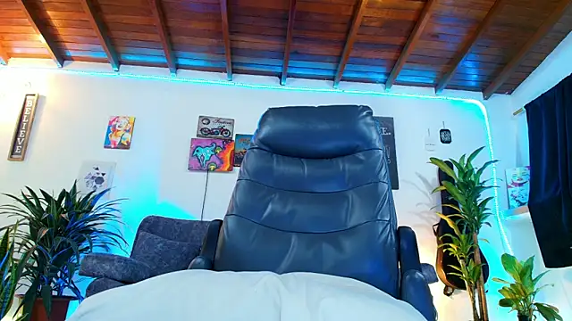 Snapshot of RyanCarter_ chatting on September 28, 2025, 3:50 pm RyanCarter online show from September 28, 2025, 3:50 pm