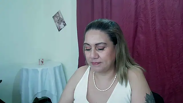 Snapshot of yayita_mature chatting on January 20, 2025, 4:12 pm yayita mature online show from January 20, 2025, 4:12 pm