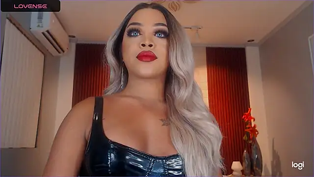 MarryQueen22 online show from June 8, 2026, 4:07 pm