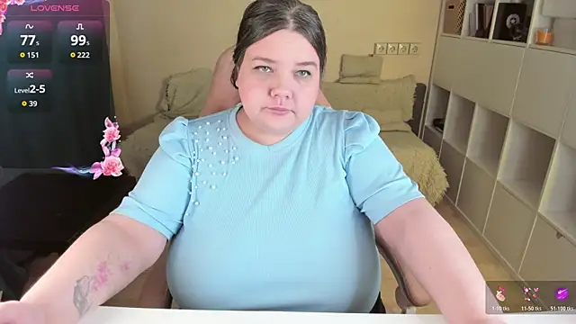 PlumPie online show from April 30, 2026, 4:24 pm