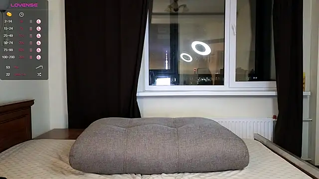 Snapshot of Cryptikov chatting on December 10, 2024, 10:26 pm Cryptikov online show from December 10, 2024, 10:26 pm