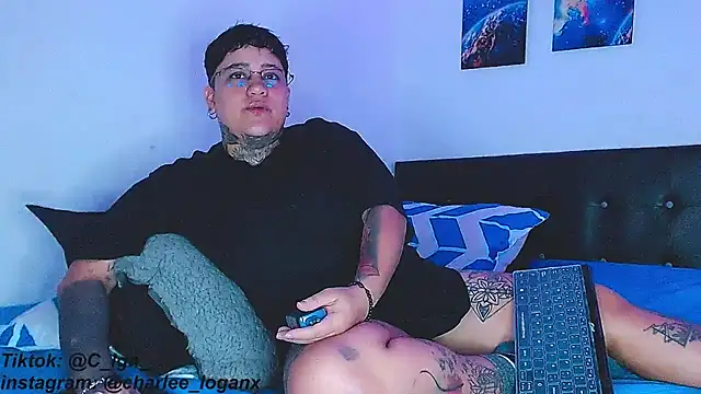 Snapshot of Techno_420_ chatting on January 27, 2025, 11:11 pm Techno 420 online show from January 27, 2025, 11:11 pm