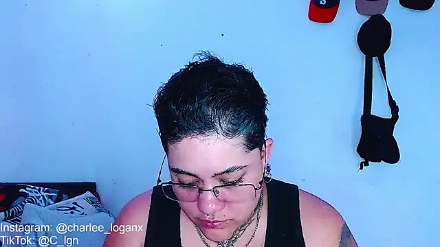 Snapshot of Techno_420_ chatting on March 21, 2025, 12:18 am Techno 420 online show from March 21, 2025, 12:18 am