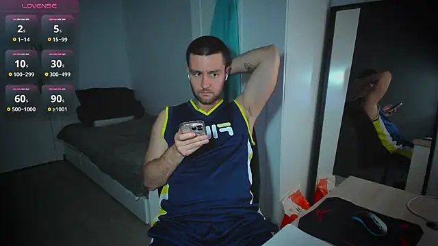 Snapshot of HonestAndrew chatting on January 31, 2025, 3:55 pm HonestAndrew online show from January 31, 2025, 3:55 pm