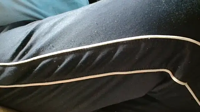 Snapshot of blow2gold chatting on November 3, 2025, 6:42 pm blow2gold online show from November 3, 2025, 6:42 pm