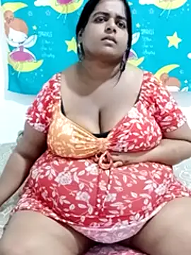 SusanaEshwar online show from February 13, 2026, 10:17 pm