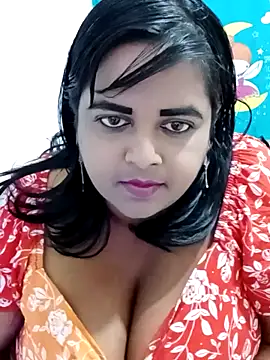 SusanaEshwar online show from April 13, 2026, 7:19 pm