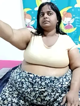 Snapshot of SusanaEshwar chatting on May 13, 2026, 7:00 pm SusanaEshwar online show from May 13, 2026, 7:00 pm