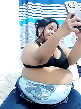 Snapshot of SusanaEshwar chatting on August 1, 2026, 4:50 pm SusanaEshwar online show from August 1, 2026, 4:50 pm