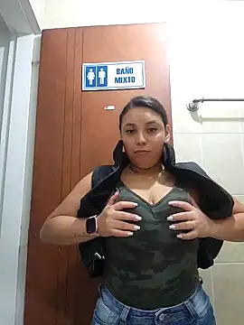 LizzRouse online show from October 11, 2025, 12:15 pm