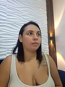 LizzRouse online show from February 4, 2026, 11:16 am