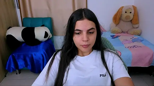  elenna online show from September 24, 2025, 5:49 pm