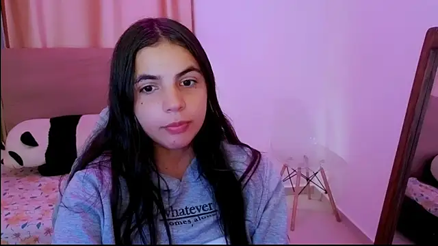  elenna online show from May 17, 2026, 5:31 pm