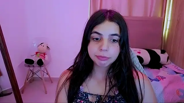  elenna online show from June 11, 2026, 6:06 pm