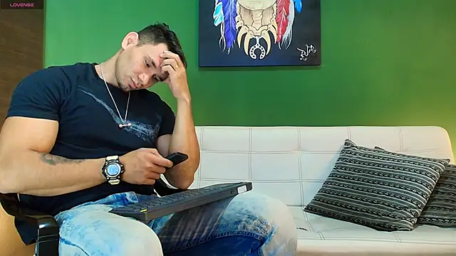 GendersonFit online show from September 23, 2025, 10:35 pm