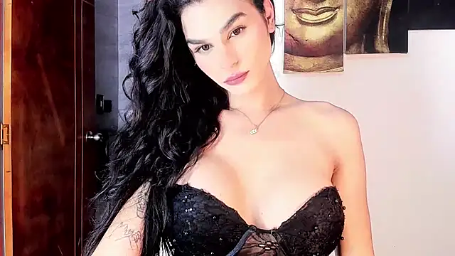 Snapshot of little_tsgirl_ chatting on July 2, 2026, 10:27 pm little tsgirl online show from July 2, 2026, 10:27 pm