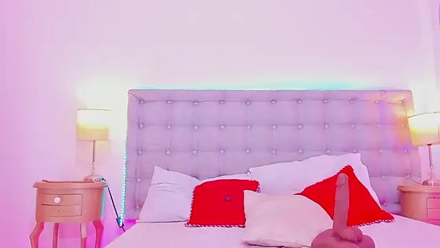 Snapshot of laqquishax chatting on February 2, 2025, 6:10 pm laqquishax online show from February 2, 2025, 6:10 pm