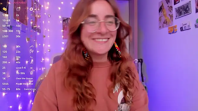 linda giggle online show from October 1, 2025, 9:54 pm