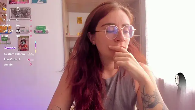 Snapshot of linda_giggle chatting on July 7, 2026, 4:44 pm linda giggle online show from July 7, 2026, 4:44 pm
