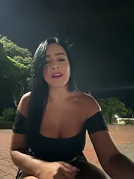  kathaLopez  online show from May 3, 2026, 12:16 am