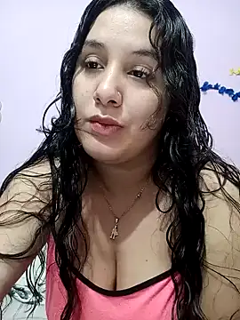 Snapshot of Deina_bunny chatting on December 13, 2024, 9:41 pm Deina bunny online show from December 13, 2024, 9:41 pm