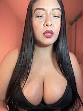 cami ortiz   online show from September 25, 2025, 5:00 am
