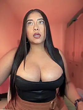 cami ortiz   online show from November 5, 2025, 4:12 am