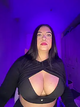Snapshot of cami_ortiz__ chatting on July 18, 2026, 5:11 am cami ortiz online show from July 18, 2026, 5:11 am