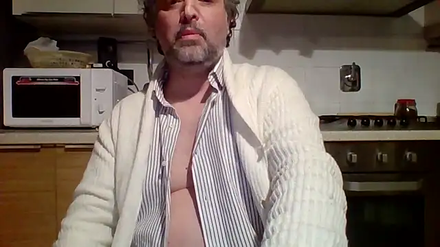 woww791 online show from February 15, 2026, 9:11 pm