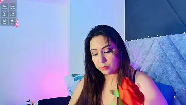 Snapshot of emmajohnss chatting on February 8, 2025, 6:43 am emmajohnss online show from February 8, 2025, 6:43 am