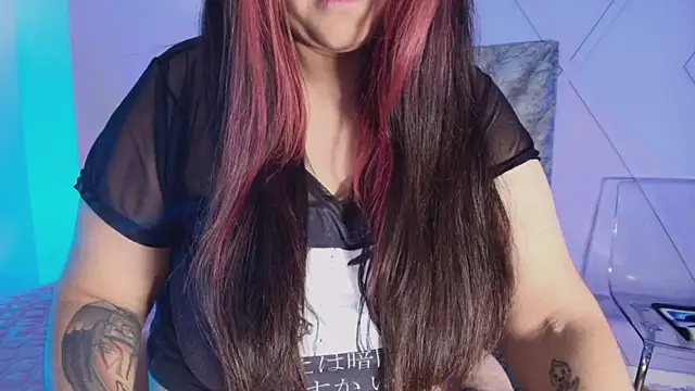 Snapshot of emmajohnss chatting on September 9, 2025, 3:50 am emmajohnss online show from September 9, 2025, 3:50 am