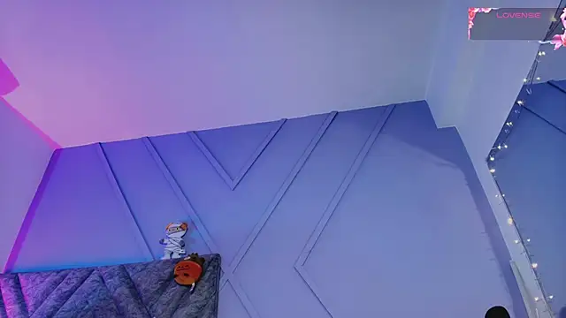 Snapshot of emmajohnss chatting on October 22, 2025, 4:02 am emmajohnss online show from October 22, 2025, 4:02 am