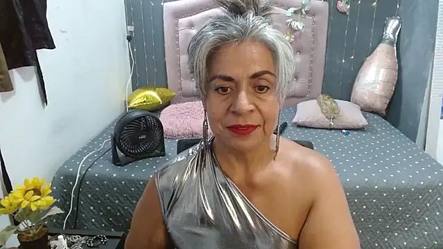 lalisha 96 online show from April 23, 2026, 12:23 am