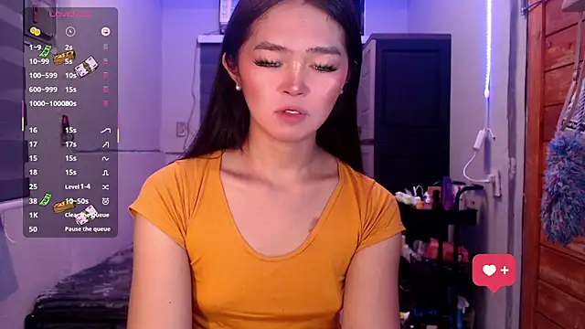 Snapshot of Itsme_claire chatting on October 16, 2025, 1:39 am Itsme claire online show from October 16, 2025, 1:39 am