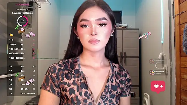 Snapshot of Itsme_claire chatting on October 22, 2025, 5:08 am Itsme claire online show from October 22, 2025, 5:08 am